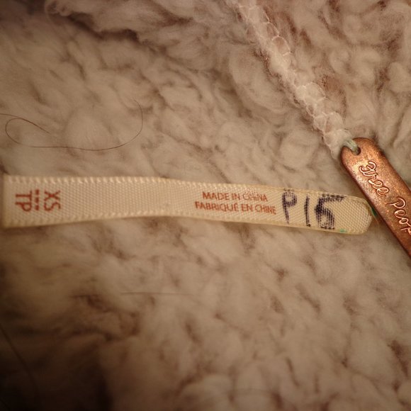 NWOT FREE PEOPLE Fuzzy Mock Neck Hooded Sweater Jacket XS - Picture 10 of 16